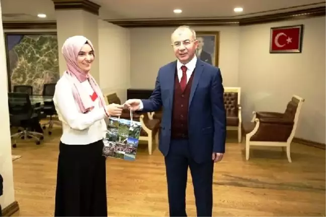 Vali Doruk, Ümmü Gülsüm'ü ağırladı