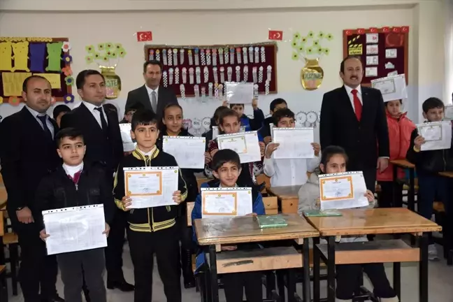 Okullarda karne heyecanı