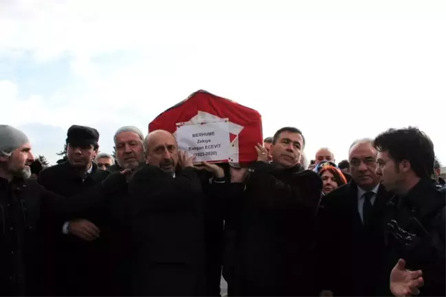 Rahşan Ecevit ebediyete uğurlandı