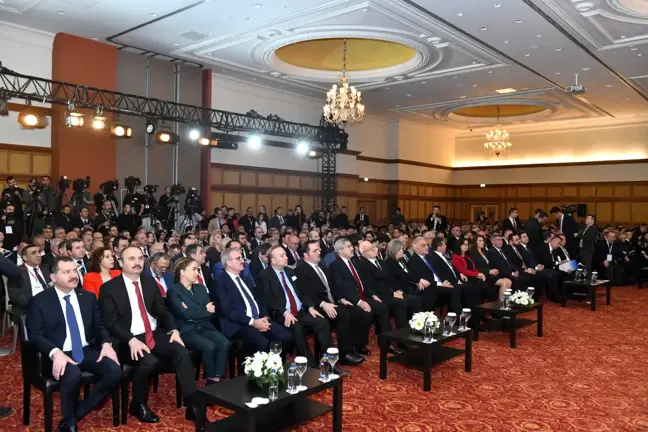 Turizmin zirvesi 24.EMITT Fuarı başladı