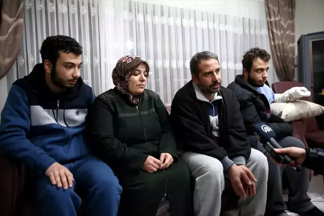 Elazığ'daki depremde enkaz altından kurtarılan Azize Çelik yeni evine kavuştu
