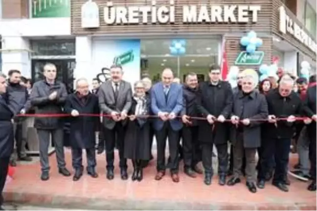 Merzifon'da yöresel ürünlerin satılacağı üretici market açıldı