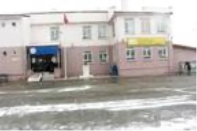 Akşehir'de 14 okula 'deprem güvenliği' yıkımı
