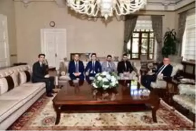 Manisa Valiliğine ziyaret trafiği