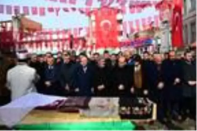 Bakan Varank: Yatırım yapan, büyüyen pastadan hak ettiği payı alır (2)