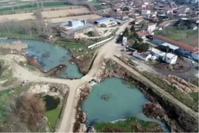 Kırklareli'nde Teke Deresi'ndeki kirlilik araştırılıyor
