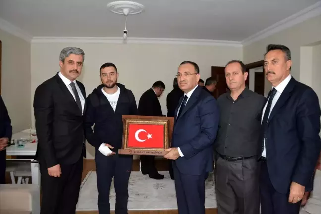 Milletvekili Bozdağ'dan İdlib gazisi Doğandemir'e ziyaret
