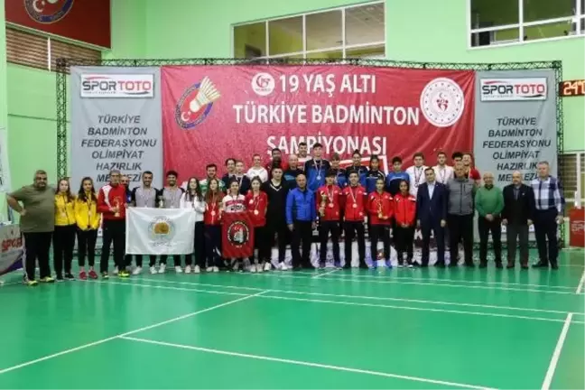 Hırvatistan'da yarışacak milli badmintoncular belli oldu