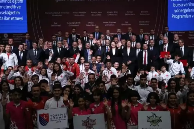 Milli sporculara 24 vakıf üniversitesinde daha tam burs imkanı