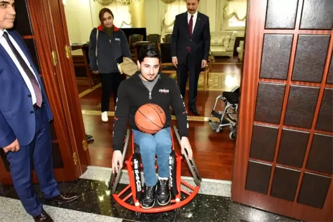 Valiye yazdığı mesajla hayali gerçek oldu