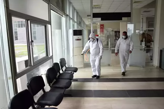 Viranşehir'de ortak kullanım alanları dezenfekte edildi