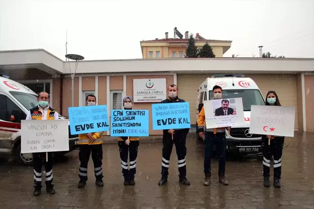 Şarkışla'da hastane çalışanlarından