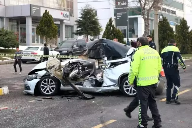 Nevşehir'de otomobil TIR'a çarptı: 1 ölü