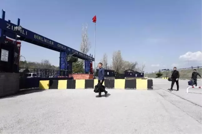 Ankara'da acemi erlerin sevkinde üst düzey koronavirüs önlemi