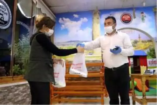 Şanlıurfalılar sahurdaki ciğer keyfini pakete sığdırdı