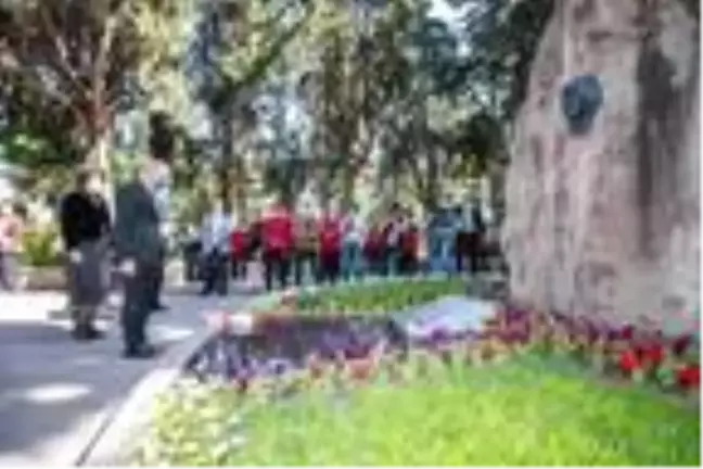 Anneler Günü'nde Zübeyde Hanım anıldı