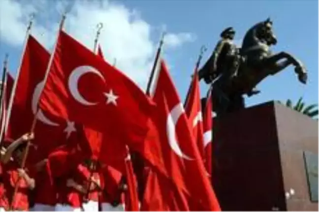 En güzel 19 Mayıs sözleri! Mustafa Kemal Atatürk 19 Mayıs mesajları! Resimli 19 Mayıs sözleri! Atatürk'ü Anma ve Gençlik Spor Bayramı sözleri