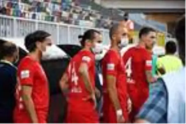 Akhisarspor kabustan uyanamadı