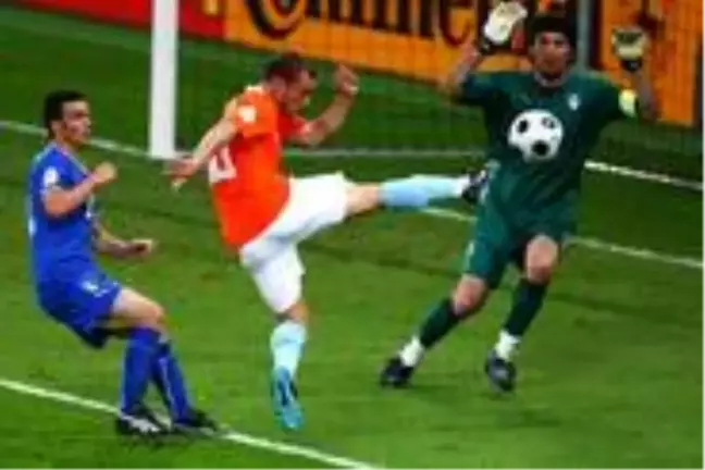 Wesley Sneijder'in en büyük hedefi 'Bir gün olacak' dediği Galatasaray Teknik Direktörlüğü