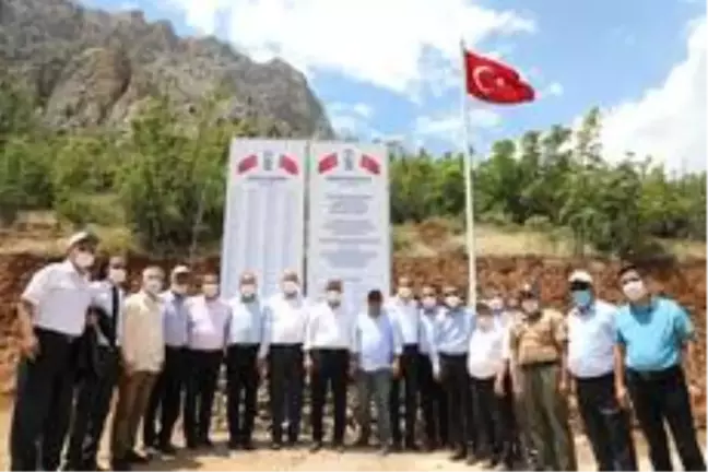 Vali Makas, Kemaliye'de açılış ve ziyaretlerde bulundu