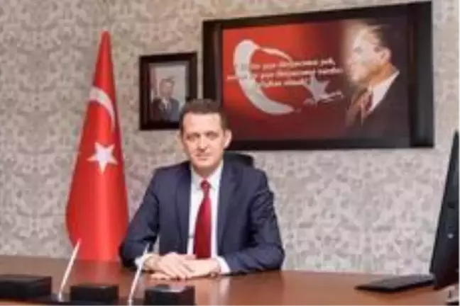 Kaymakam Ürkmezer yeni görev yeri için kentten ayrıldı