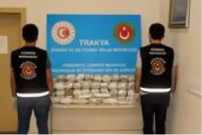 Gümrük Muhafaza ekiplerinden kara gümrük kapılarında dev uyuşturucu operasyonu