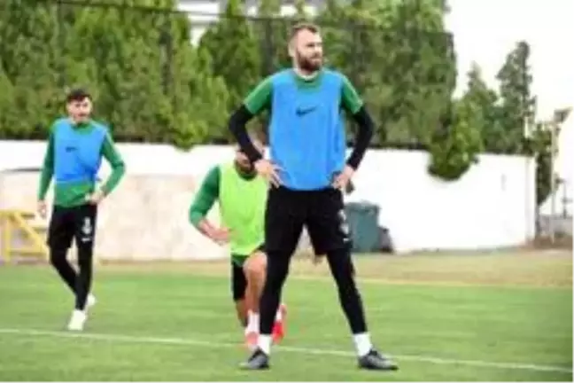 Son dakika haberi: Mustafa Yumlu futbol kariyerini Denizlispor'da noktalamak istiyor