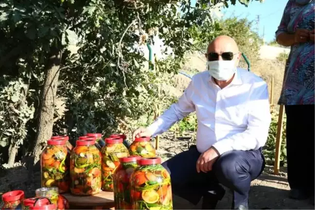 Kışlık turşu ve kurutmalıklar belediye bostanından