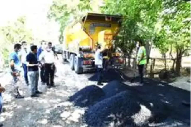 Başkan Çınar, yol yenileme hizmetlerini inceledi