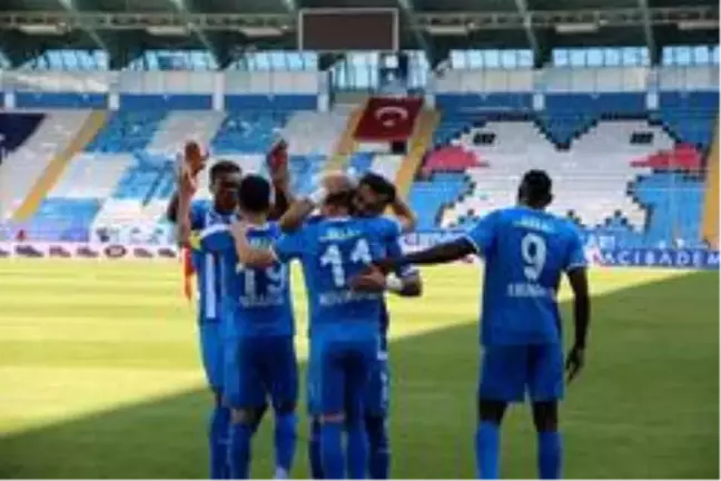 Sivasspor 3 puanı hanesine yazdırdı