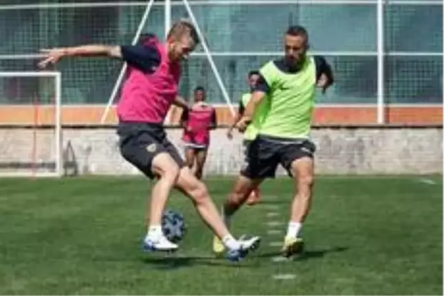 Kayserispor'da Pedro sevinci