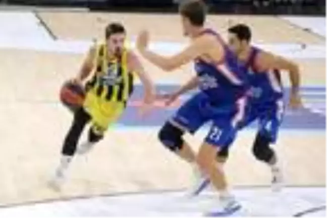 Fenerbahçe Beko: 71-80