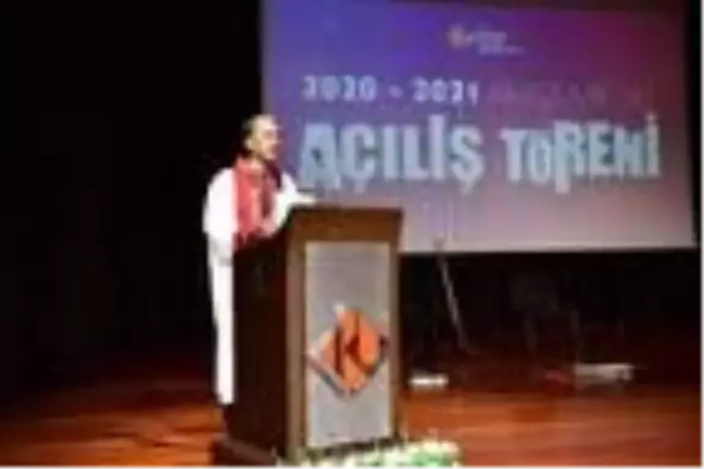 Son dakika gündem: İKÜ'de yeni akademik yıl, koronavirüs tedbirleriyle açıldı