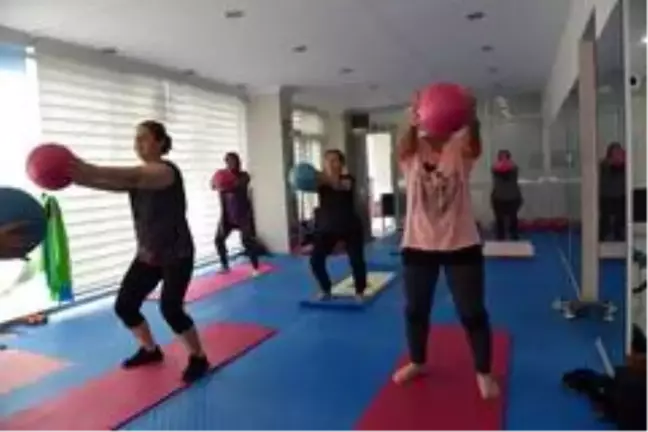 Sosyal mesafeli spora kadınlardan yoğun ilgi