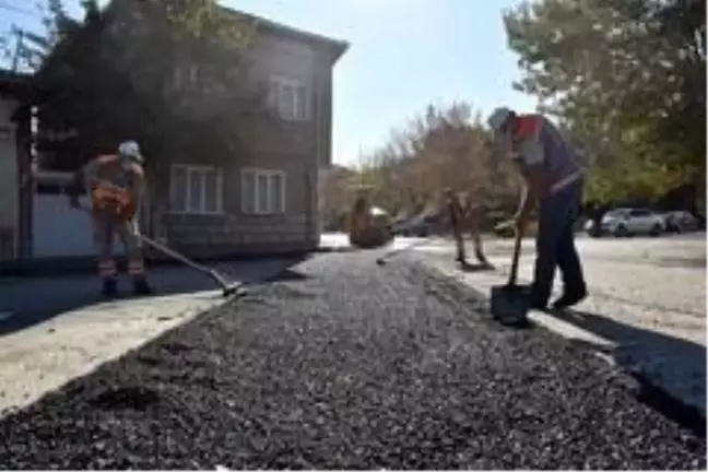 Tepebaşı'nda üst yapı çalışmaları sürüyor