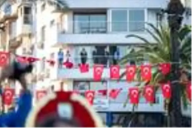 İzmir'de Atatürk törenle anıldı (2)