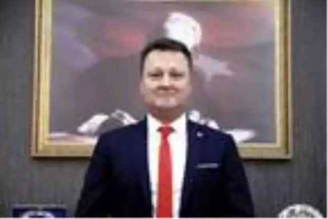 Menemen Belediye Başkanı Serdar Aksoy, CHP'den istifa etti