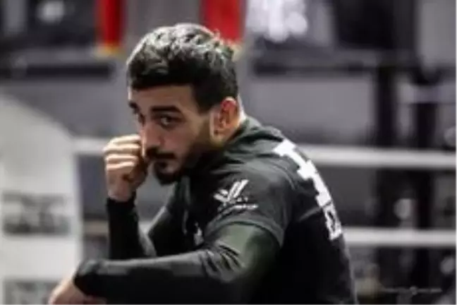 Volkan Gökçek'in rakibi bileğini kırdı