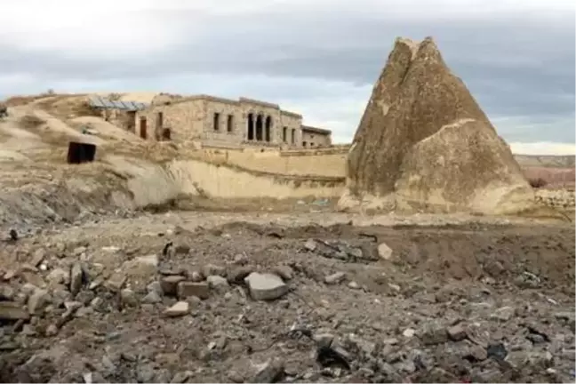 Kapadokya'da kaçak yapıların yıkımına yeniden başlandı