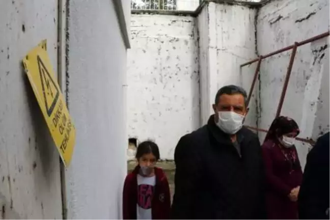 Mahalleliyi tedirgin eden trafolar başka yere taşınacak