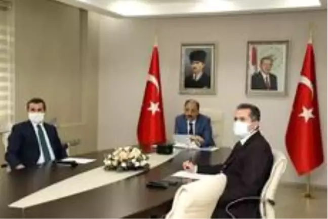 Vali Güner'den uyarı: Esnek çalışma izin olarak değerlendirilmemeli