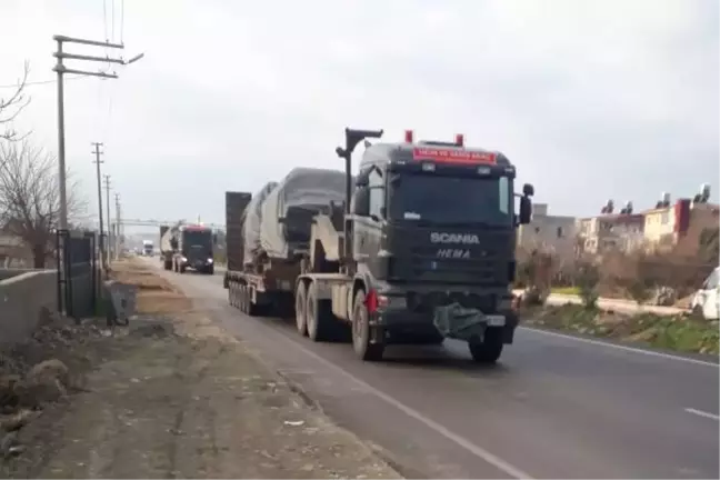 Suriye sınırına tank ve beton blok sevkiyatı