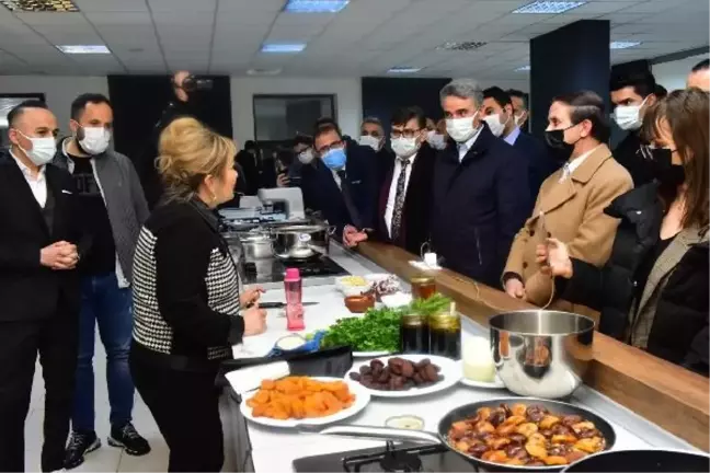 'Kayısı Çiçeği Şenlikleri' devam ediyor