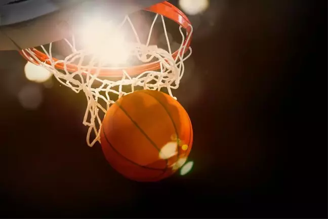 Phoenix Suns - Atlanta Hawks maçı hangi kanalda, saat kaçta?