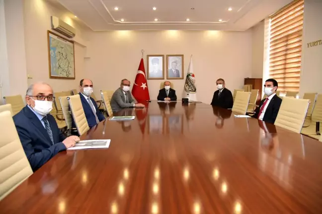 Manisa'da kaçak yapılaşmayla mücadele devam ediyor