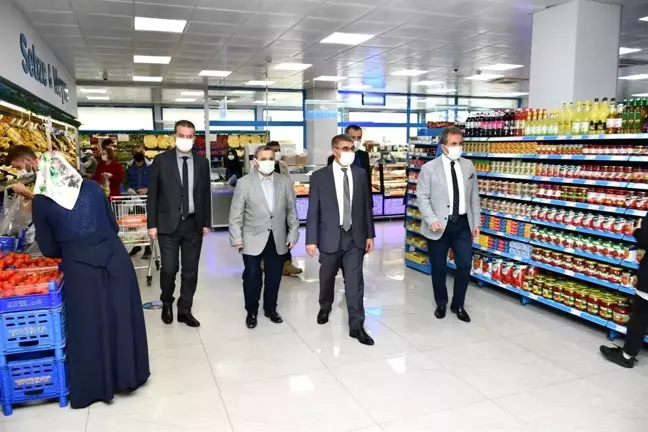 Vali Gürel iş yeri sahipleri ile vatandaşlara uyarılarda bulundu
