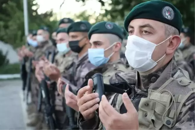 Son dakika haberi | Özel harekat polisleri dualarla Suriye'ye uğurlandı