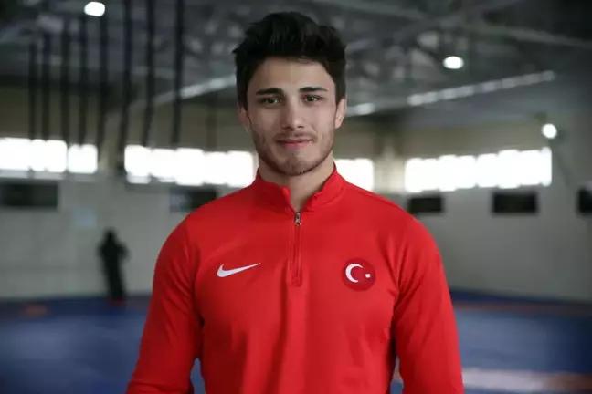 Milli güreşçi Yunus Emre Başar hedef yükseltti