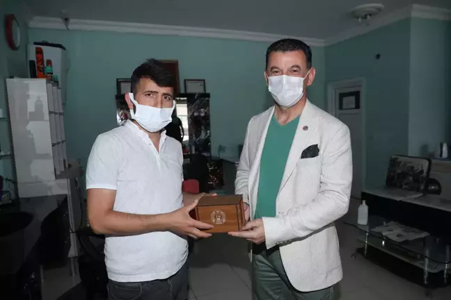 Tekirdağ'da kağıt toplayıcıları ve hayvanlar zarar görmemesi için kullanılmış jiletler kaynağında toplanacak