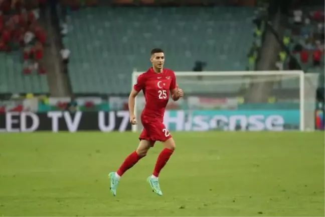 Milli futbolcular Mert Müldür ve Halil Dervişoğlu'ndan açıklamalar